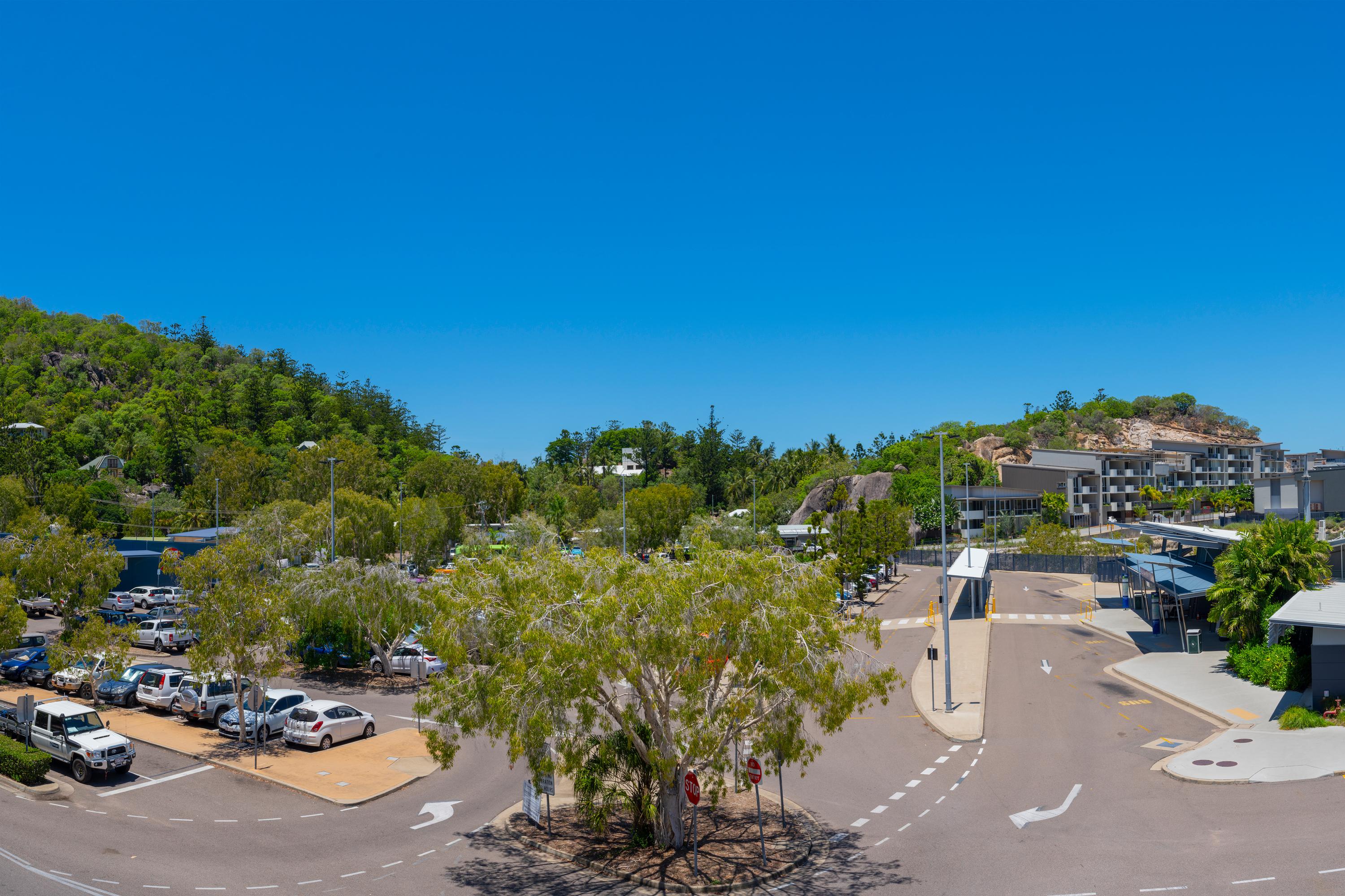 Hotel Peppers Blue On Blue Nelly Bay Zewnętrze zdjęcie Aerial view of the Village, 2016